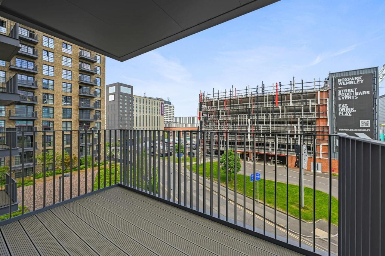 Modern And Chic Apartments At Ferrum Near Wembley Park Londyn Zewnętrze zdjęcie